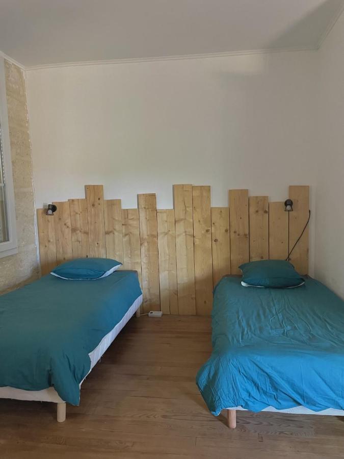 Maisonfamiliale Pugnac Exteriör bild