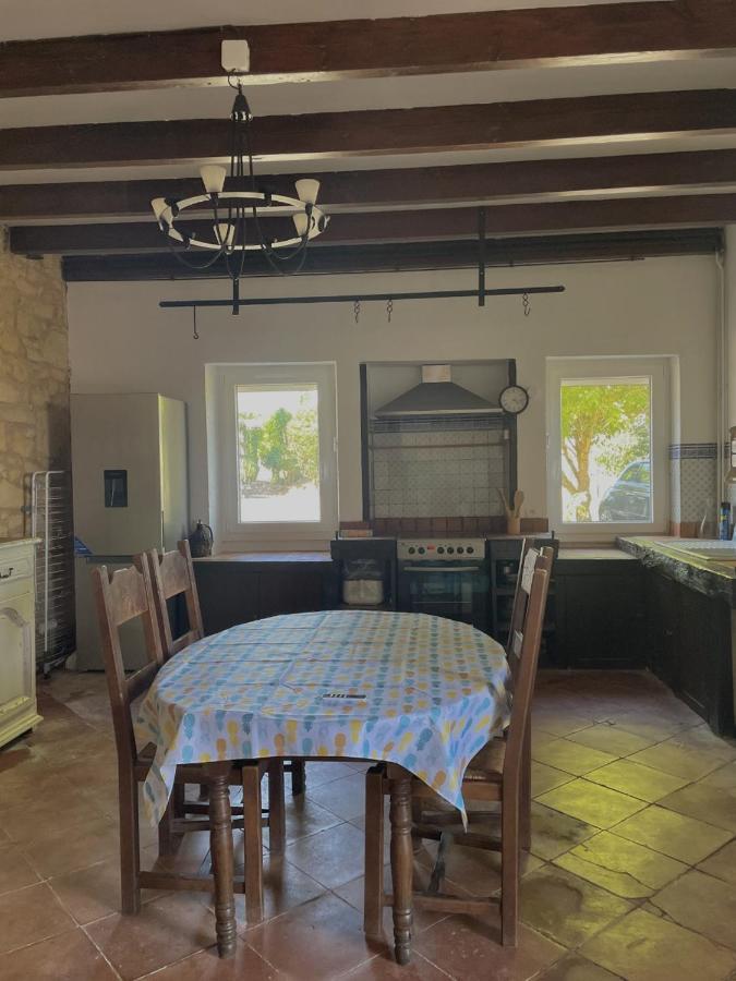 Maisonfamiliale Pugnac Exteriör bild