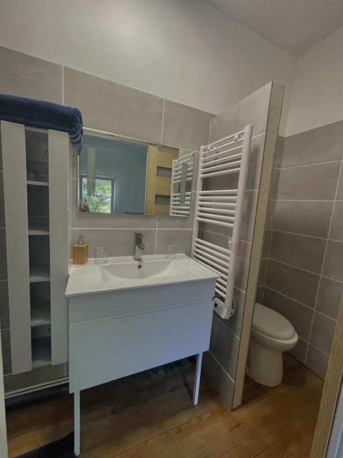 Maisonfamiliale Pugnac Exteriör bild